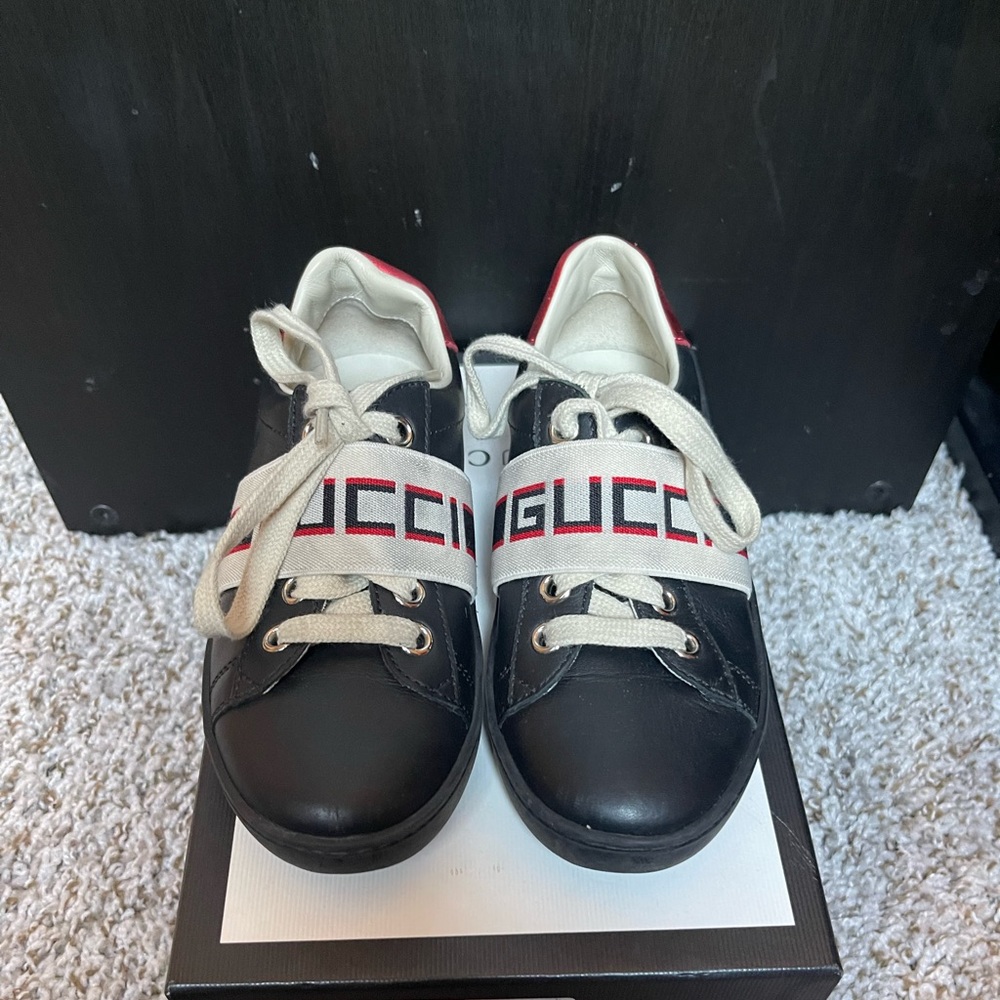 Gucci Kids Children's Ace sneaker with Gucci stripe